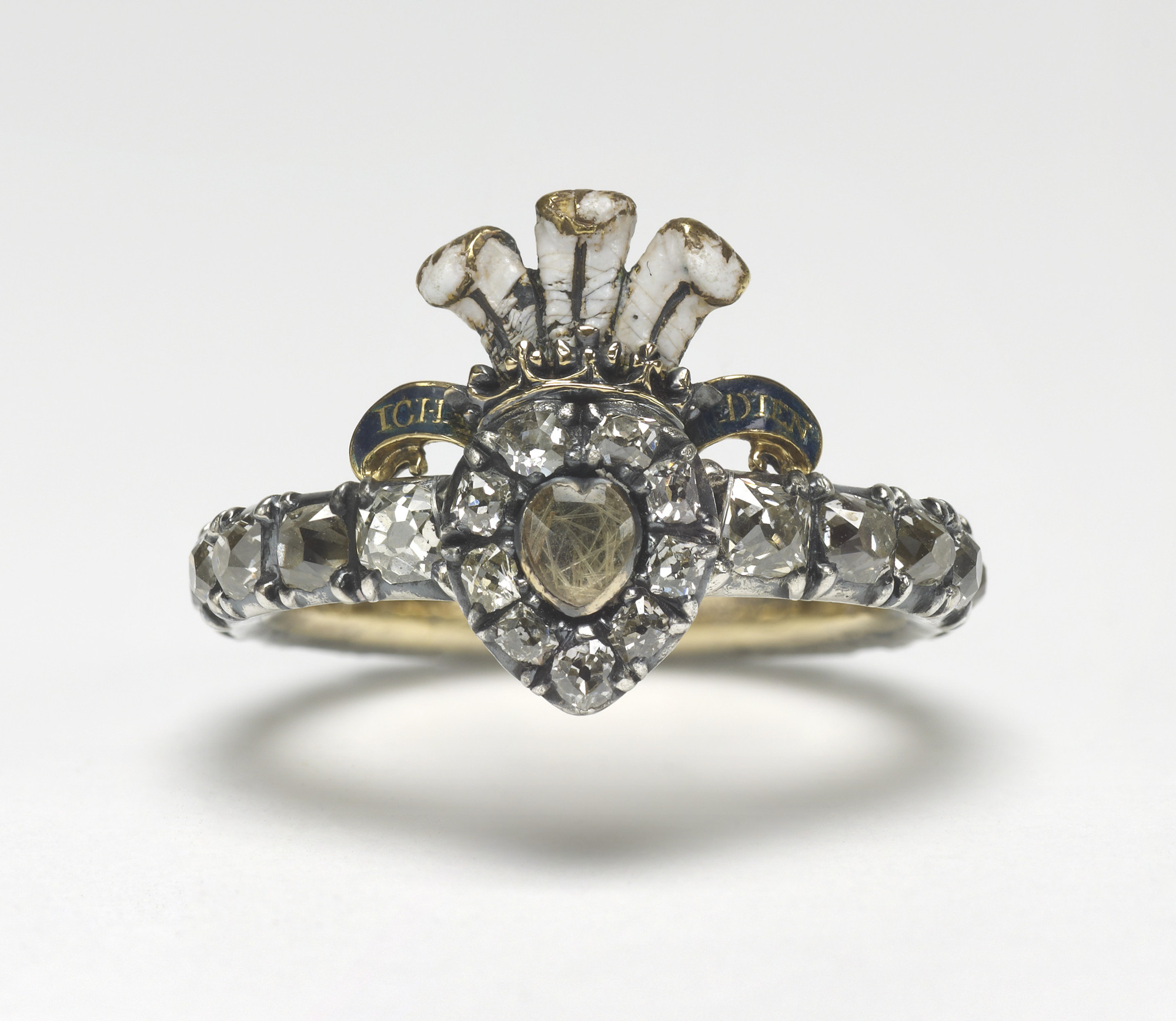 Ring John Chardin (d.1755) was the son of a Huguenot jeweller and famous traveller, and a close friend of Frederick, Prince of Wales. In 1720 he was created 1st Baronet of the Inner Temple by George I and according to the English Baronetage of 1741 ‘both