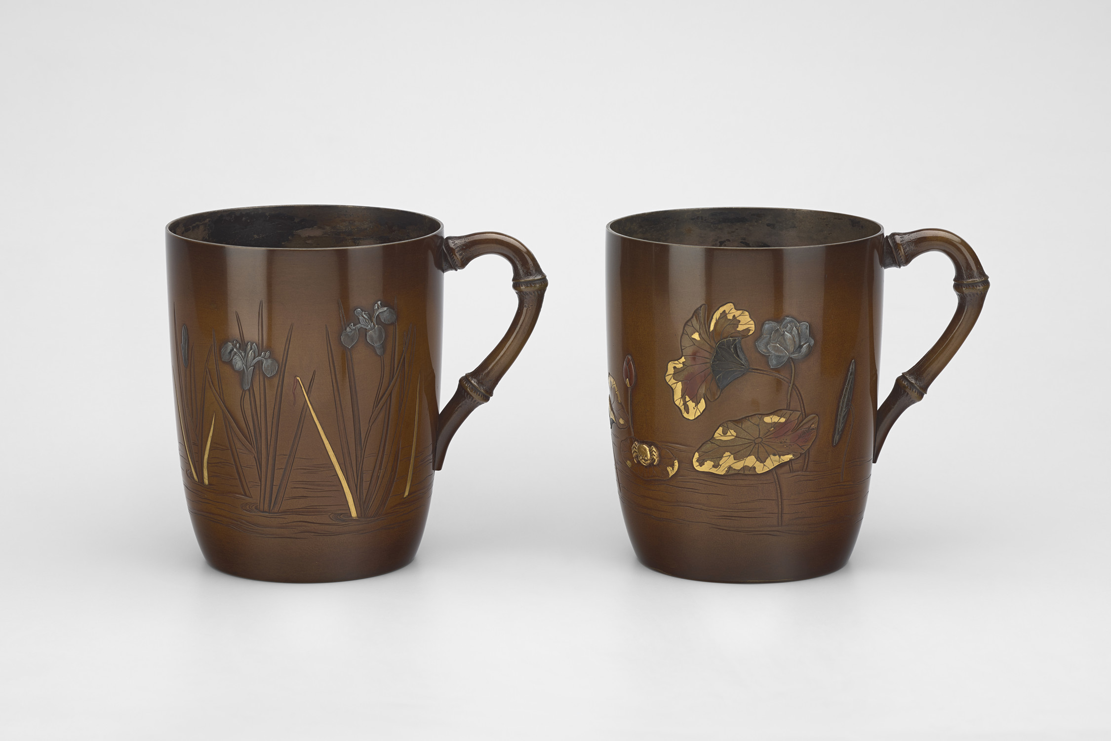 Master: Pair of cups