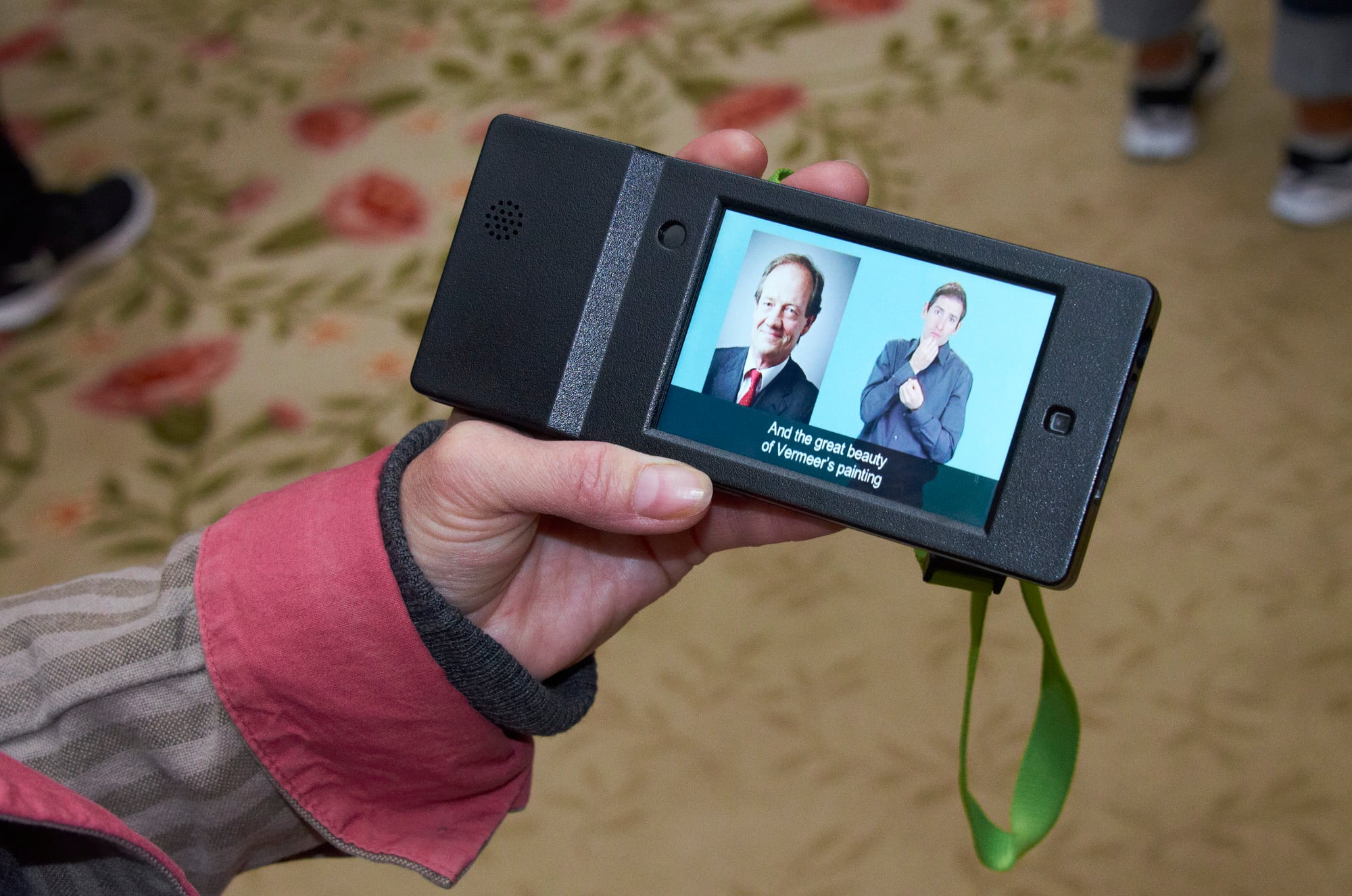 A BSL multimedia tour hand-set