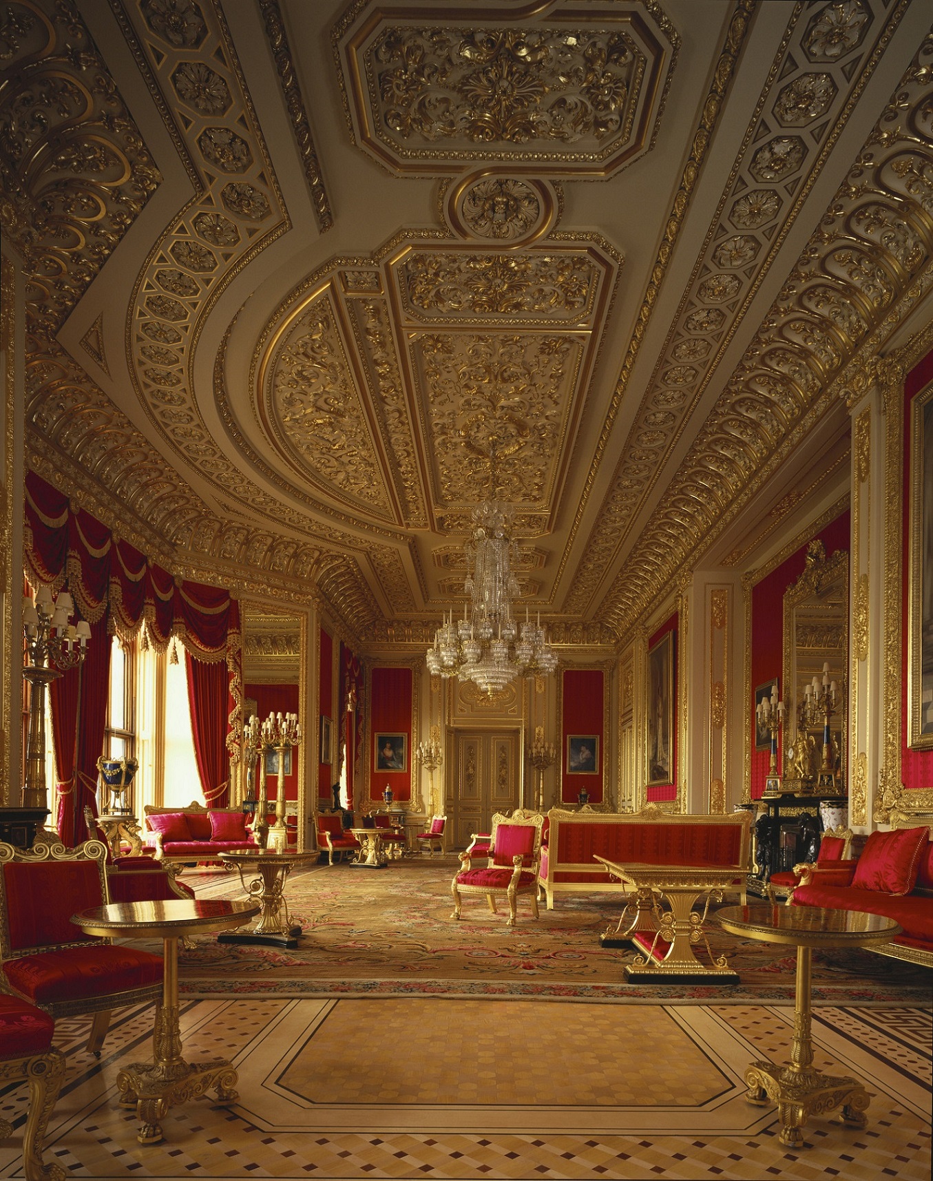 Crimson Drawing Room, Windsor Castle
