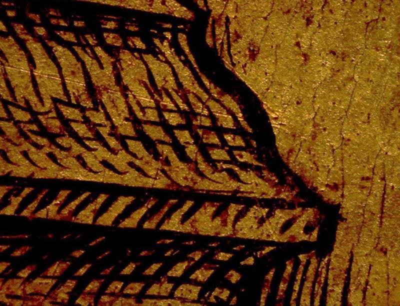 Detail of the gold leaf on the painting