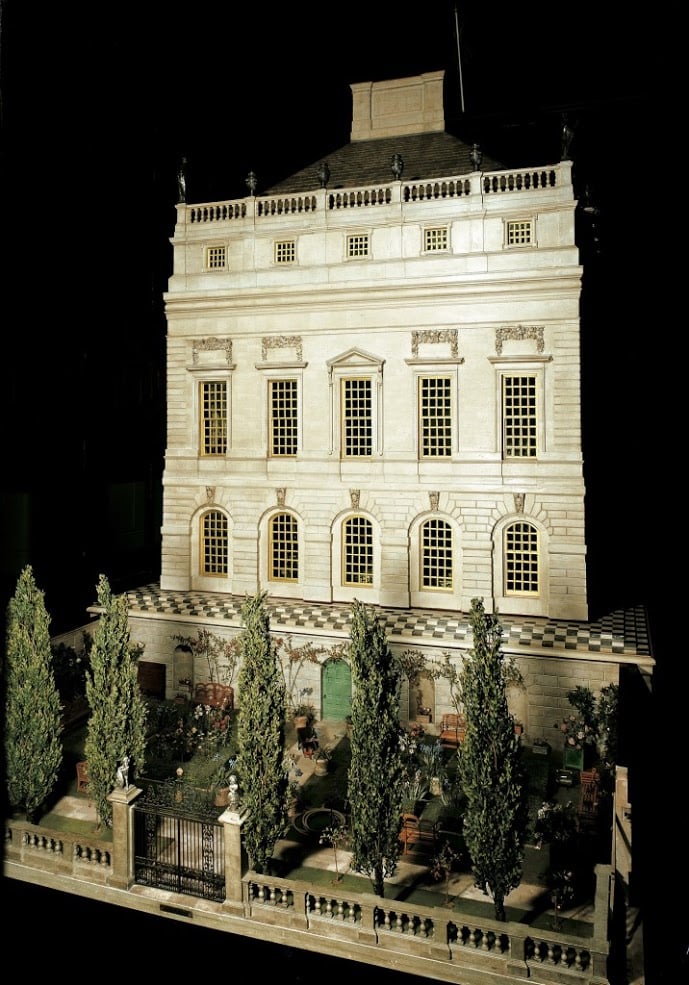Queen Mary's dolls' house Queen Mary's dolls' house