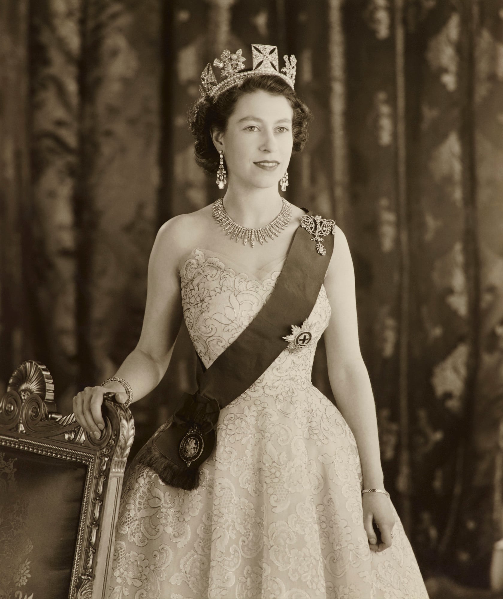 Queen Elizabeth II wearing the Diamond Diadem, Star of the Order of the Garter and diamond earrings. RCIN 2081177 Queen Elizabeth II wearing the Diamond Diadem