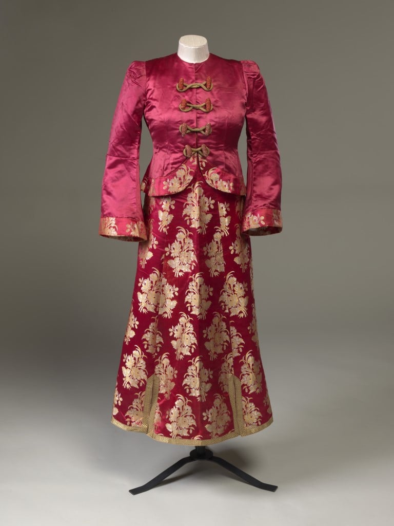 Costume worn by Princess Margaret in Aladdin 