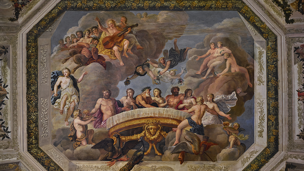 Ceiling painting by Antonio Verrio Ceiling painting showing gods, cherubs and a banquet by Antonio Verrio