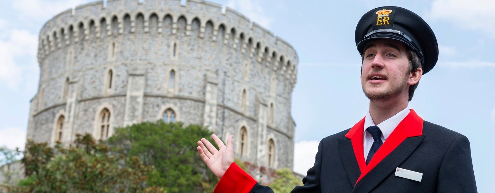 Warden in front of Windsor Castle
