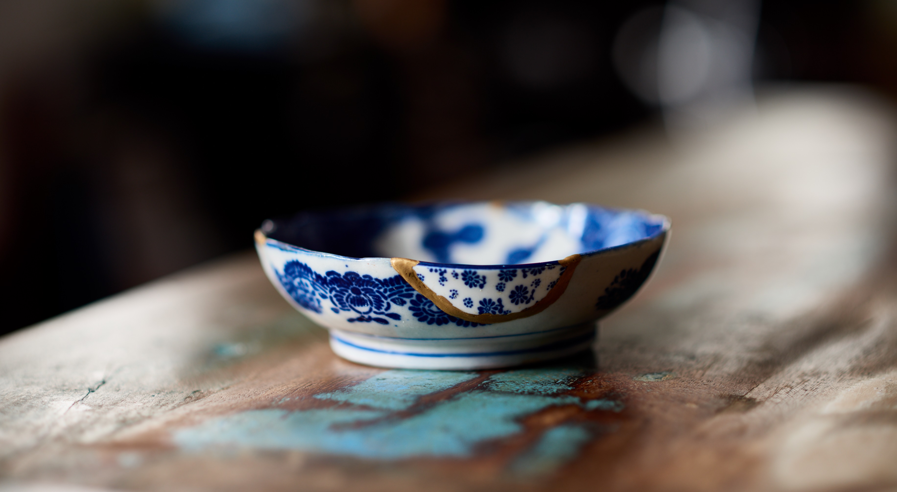 Plate mended with kintsugi technique