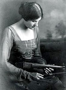 Whilst Rebecca Clarke’s (1886-1979) compositional output was small, it comprised some of the most powerful chamber works of the twentieth century. She was the first female composition student at the Royal College of Music in 1908. 