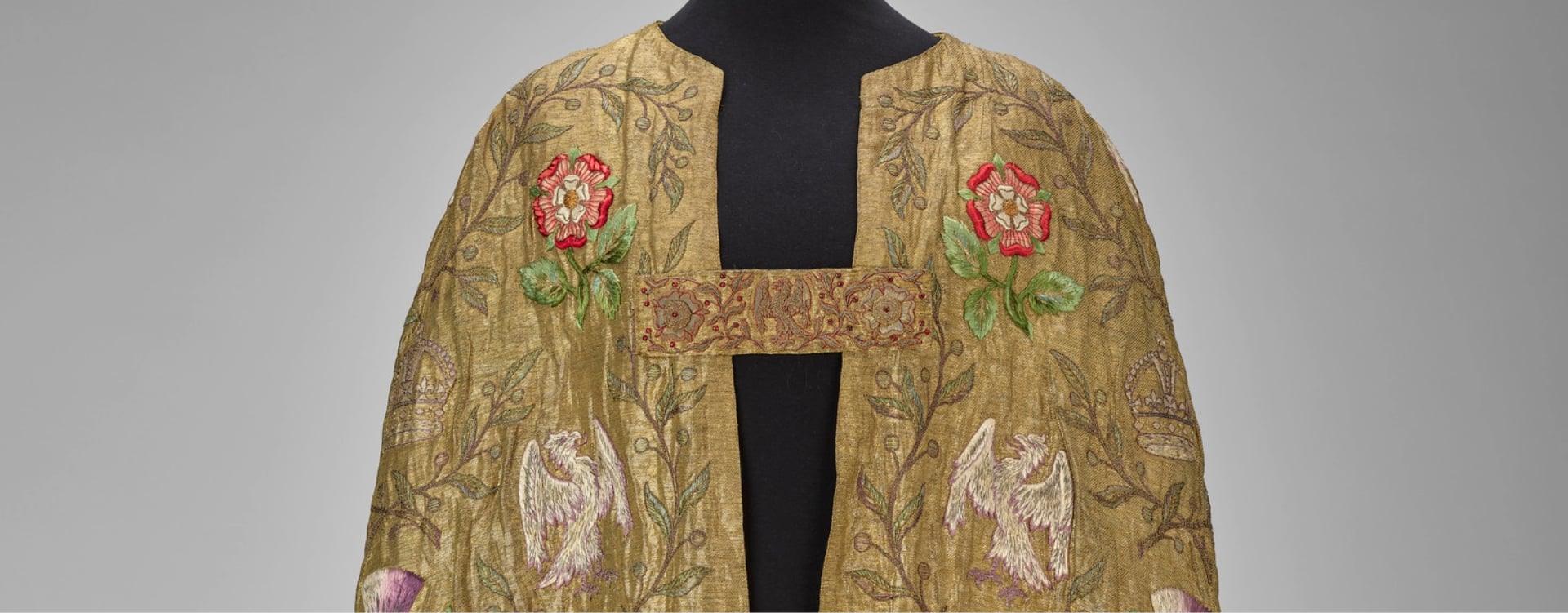 The top section of Edward VII's embroidered Coronation mantle