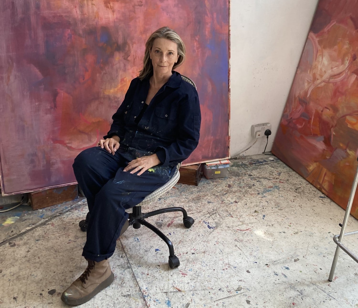 Sara Lee Roberts, Artist in Residence Sara Lee Roberts, Artist in Residence
