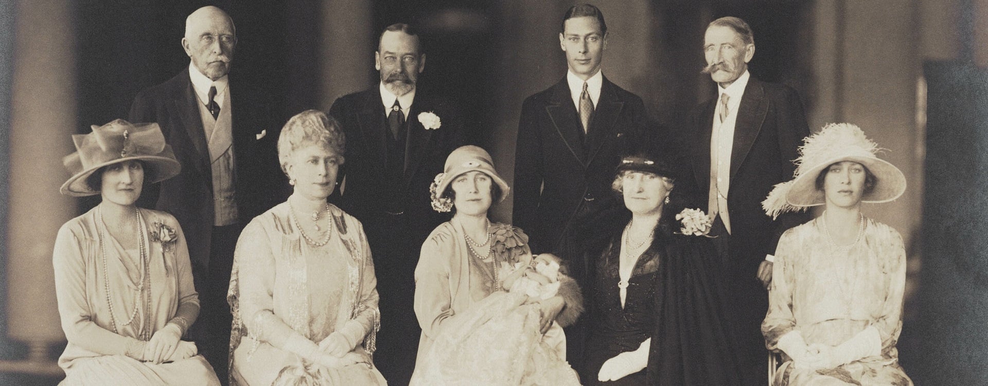 Family group photograph following the christening of Princess Elizabeth of York, 29 May 1926 Family group photograph following the christening of Princess Elizabeth of York, 29 May 1926