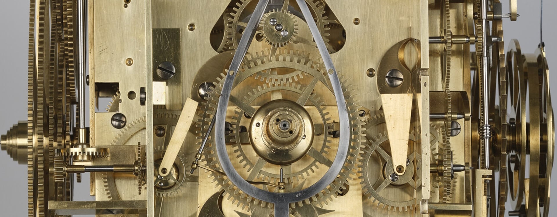 Inside mechanism of the clock