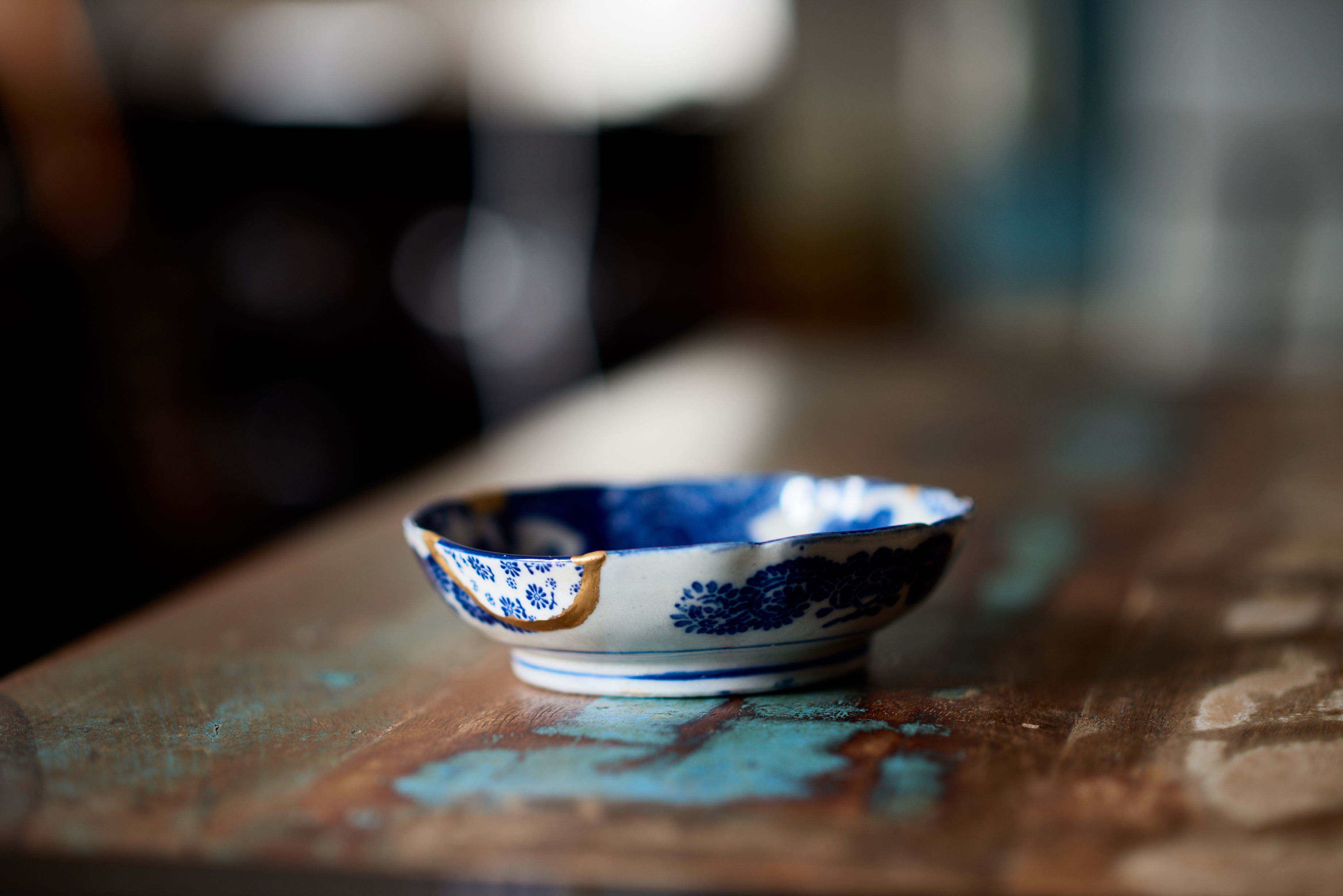 plate mended with kintsugi technique