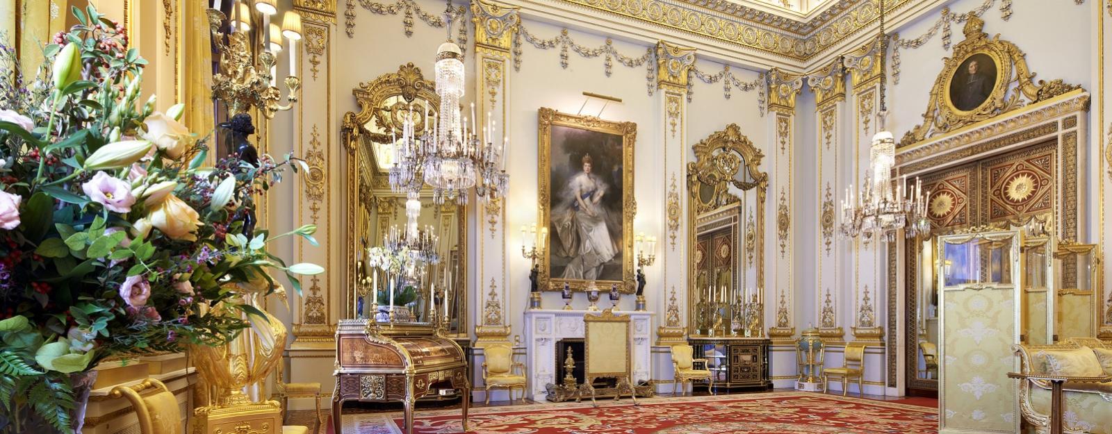 White Drawing Room in Buckingham Palace
