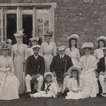 The photograph, taken in front of Barton Manor (adjacent to Osborne House), records what would be the last visit of the imperial Russian family to Britain. Standing at the back, from left to right, are: Prince Edward of Wales (later King Edward VIII and D