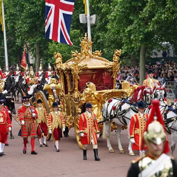The Gold State Coach on The Mall during the Platinum Jubilee Pageant