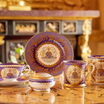 Official Platinum Jubilee Commemorative China